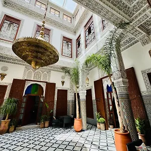https://riad-zawiyat.hotelfesmorocco.com