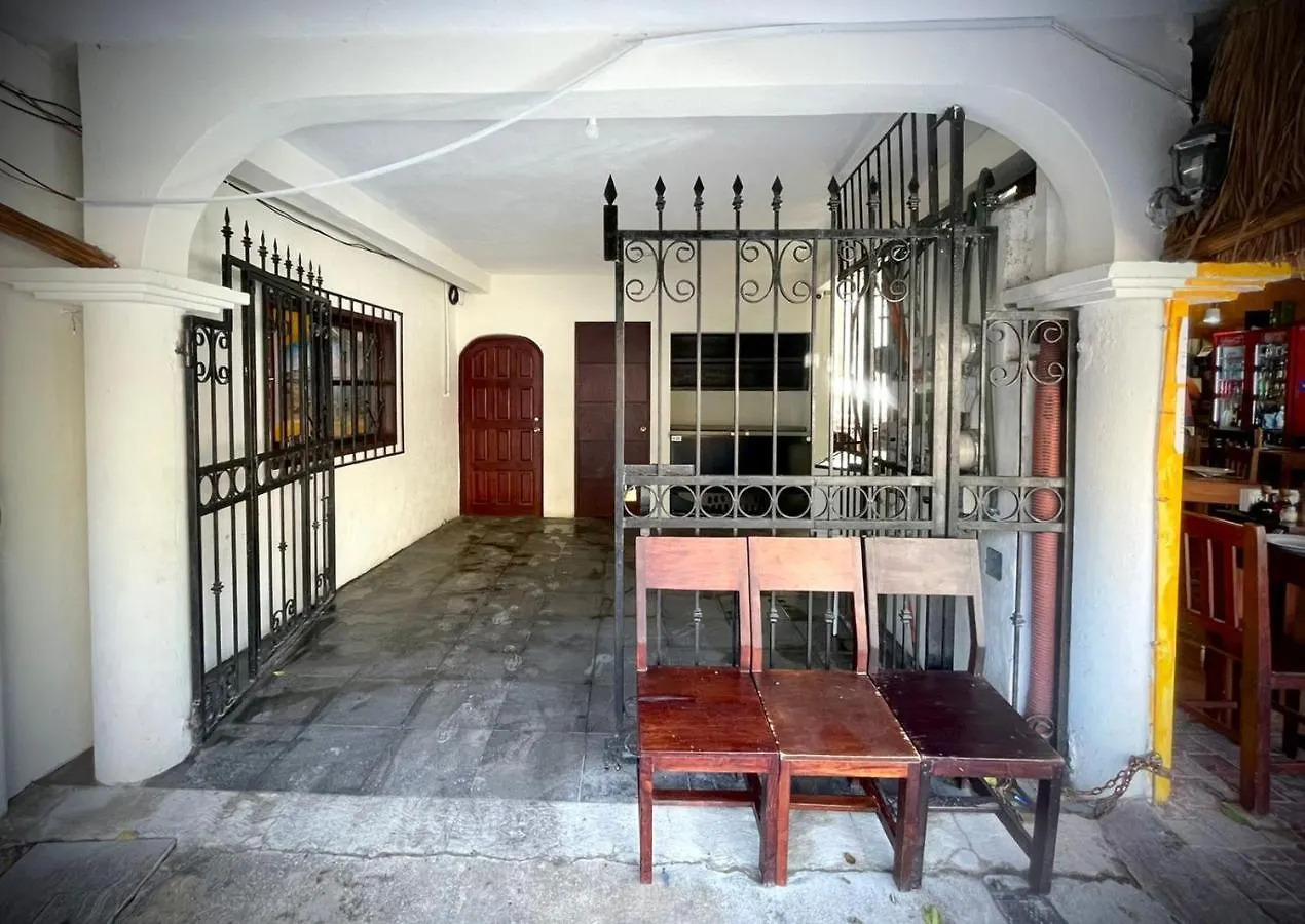 Casa Creunza De Mar Aparthotel Playa del Carmen