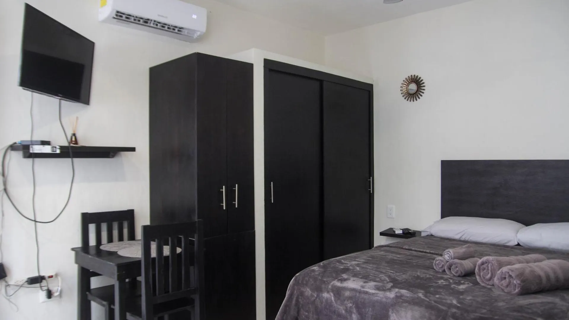Aparthotel Casa Creunza De Mar Playa del Carmen México
